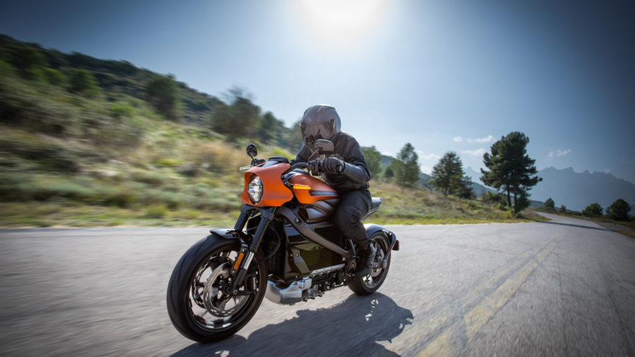 Ausrechnet Harley-Davidson ist im Reigen der etablierten Motorradhersteller mit seiner neuen Livewire ein Vorreiter in Sachen E-Mobilität