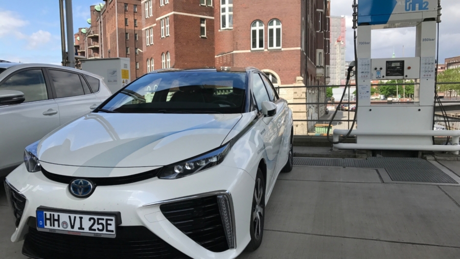 Wasserstoff-Auto_Toyota_Mirai_Specht_SP-X-1300x731