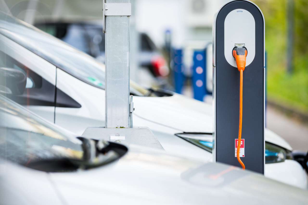Weltweit wächst die Zahl der E-Autos stark Weltweit wächst die Zahl der E-Autos stark