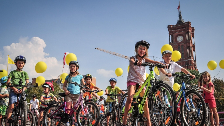 Kidical mass Fahrraddemo