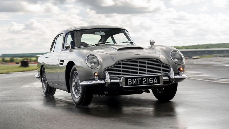 Aston Martin DB5 James Bond