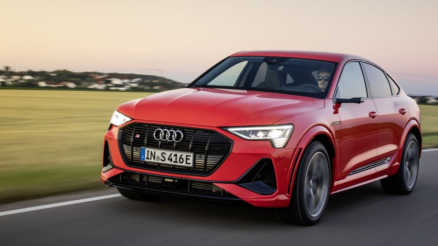 Audi_etron_S_6_0720_Audi