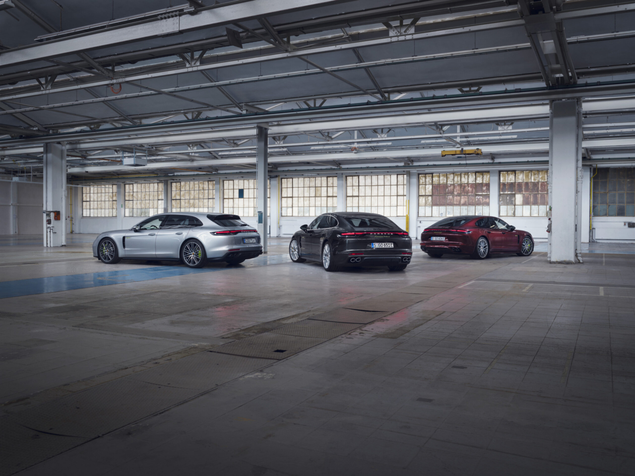 Panamera: Plug-In mit 700 PS Panamera: Plug-In mit 700 PS