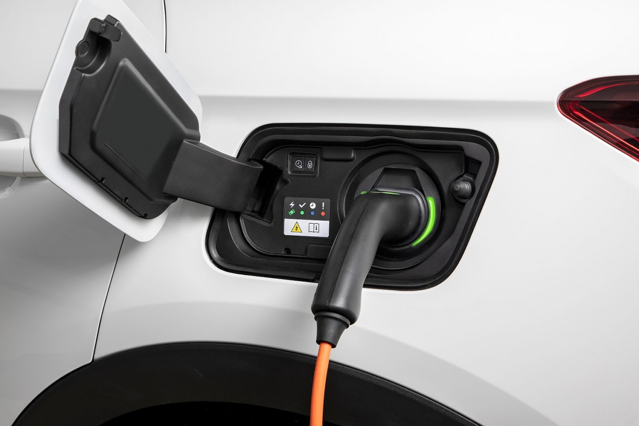 E-Autos: 50 Prozent Marktanteil erst 2032 E-Autos: 50 Prozent Marktanteil erst 2032