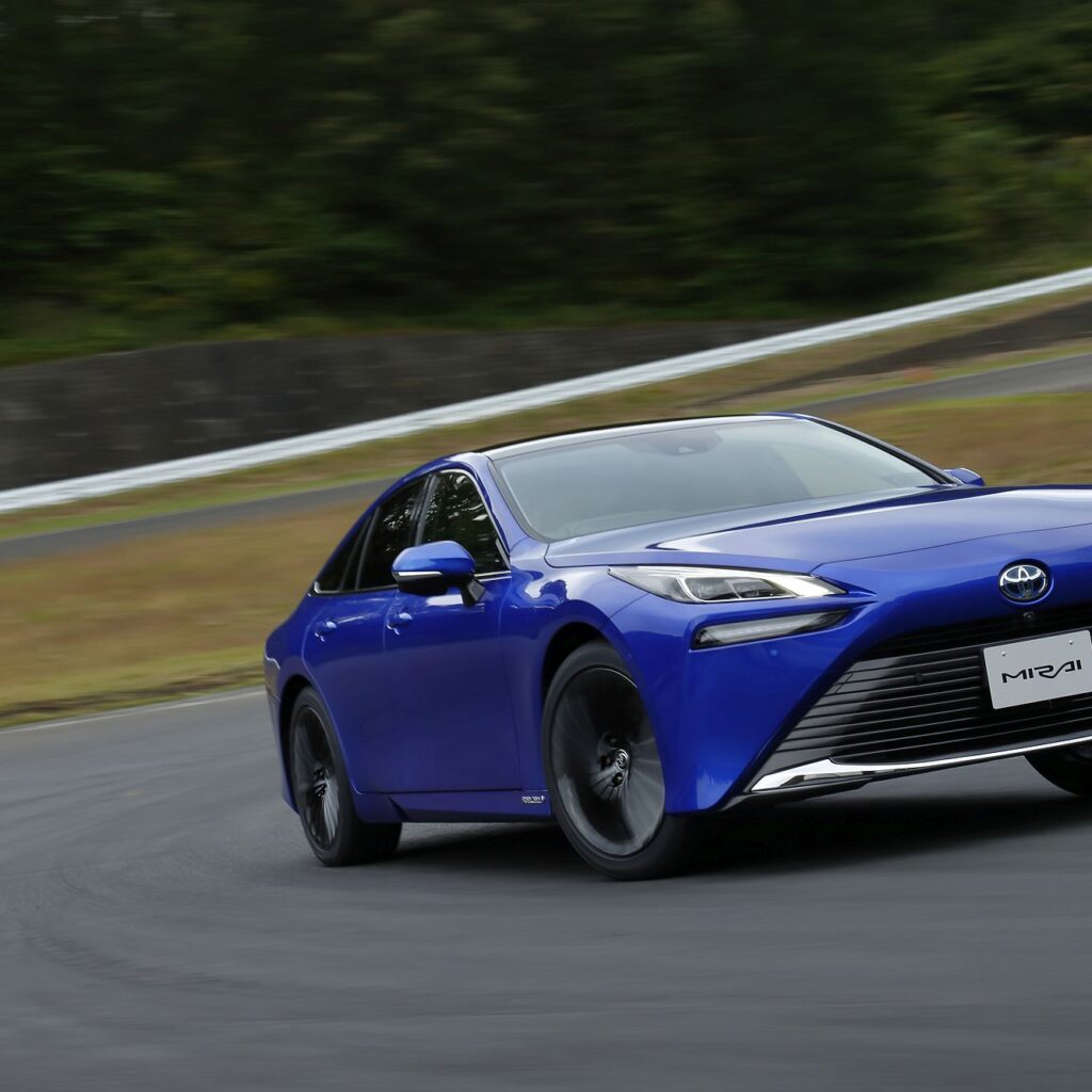 Toyota Mirai: Sauber und nun auch schön Toyota Mirai: Sauber und nun auch schön