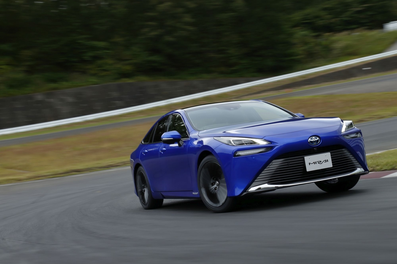 Toyota Mirai: Sauber und nun auch schön Toyota Mirai: Sauber und nun auch schön