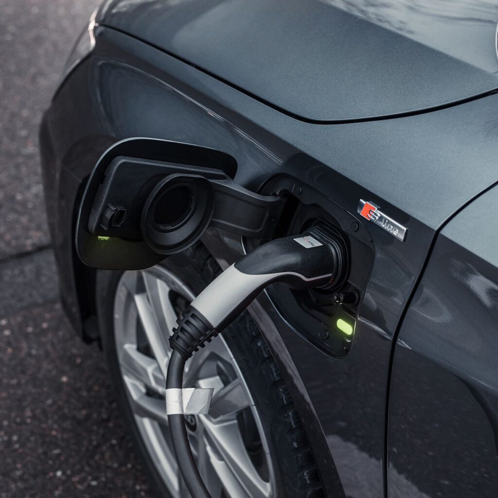 Studie: Plug-in-Hybride gefährden Klimaziele Studie: Plug-in-Hybride gefährden Klimaziele