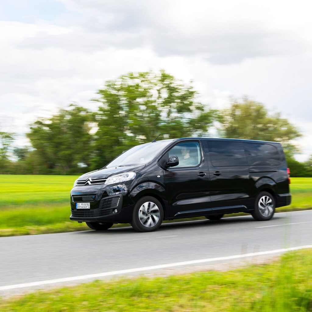Citroen e-Spacetourer: Allein auf weiter Flur Citroen e-Spacetourer: Allein auf weiter Flur