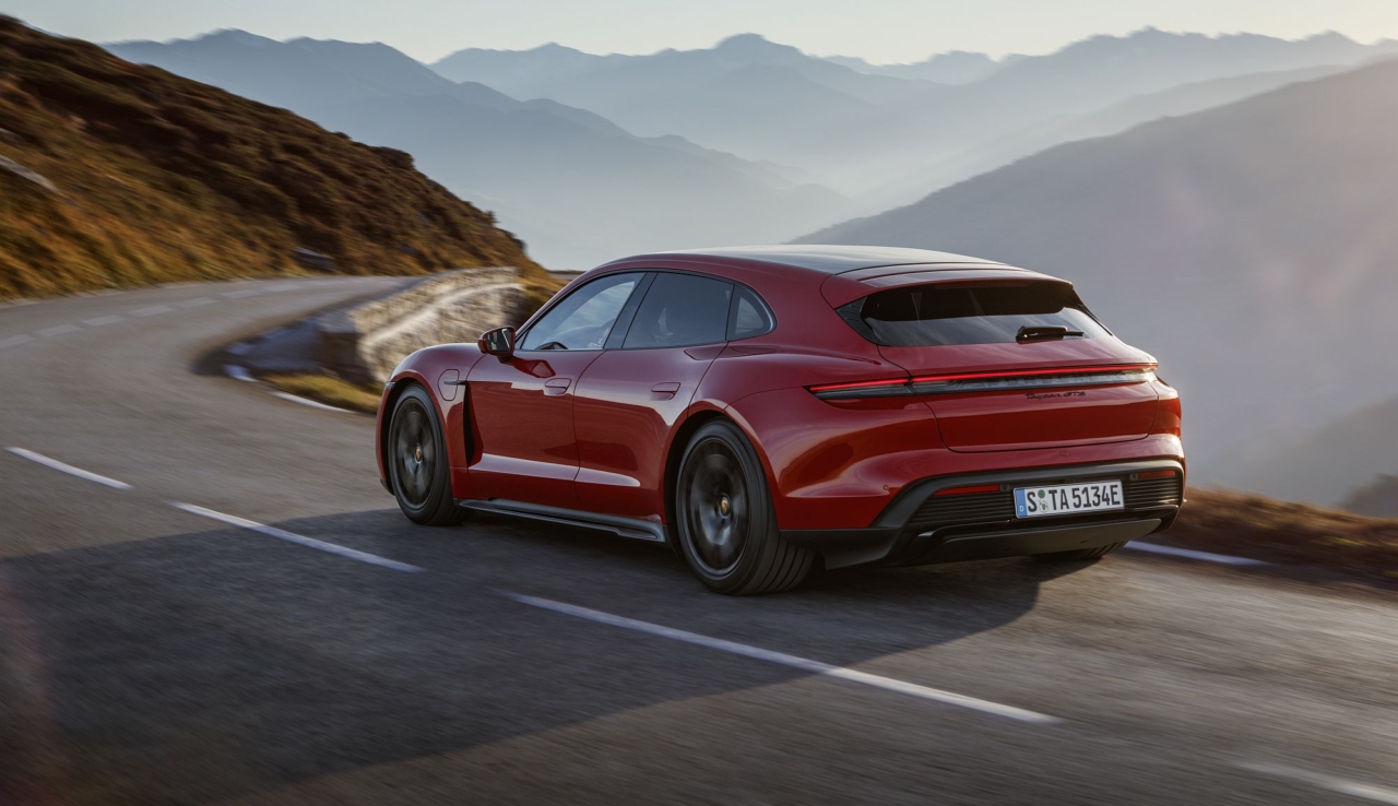 Porsche Taycan jetzt als Sport Turismo Porsche Taycan jetzt als Sport Turismo
