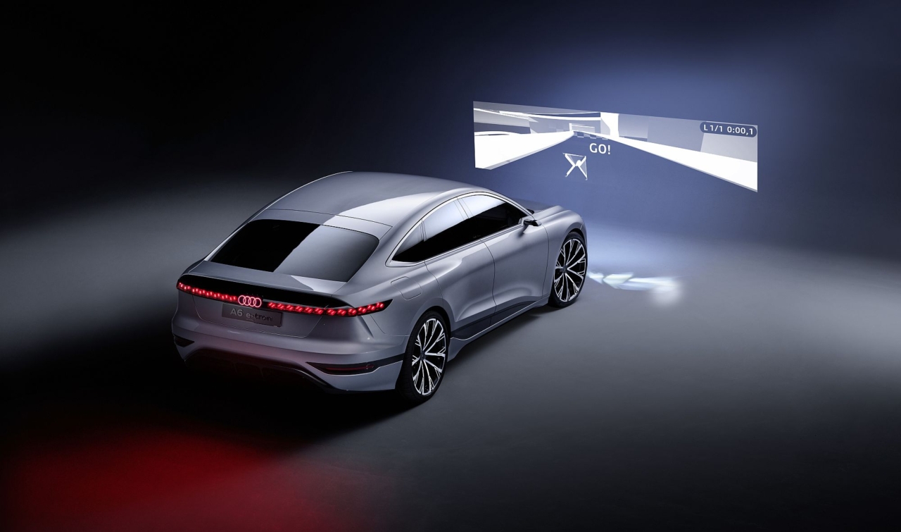 Lichttechnik: Das Auto als Beamer Lichttechnik: Das Auto als Beamer