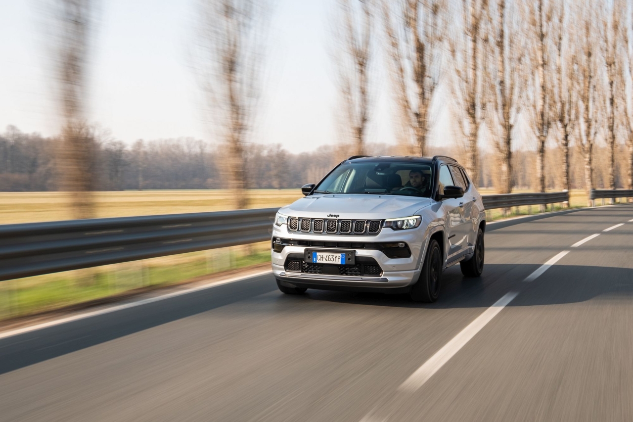Jeep setzt die Elektrifizierung fort Jeep setzt die Elektrifizierung fort