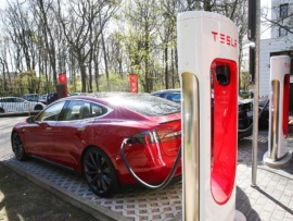 Tesla Ford