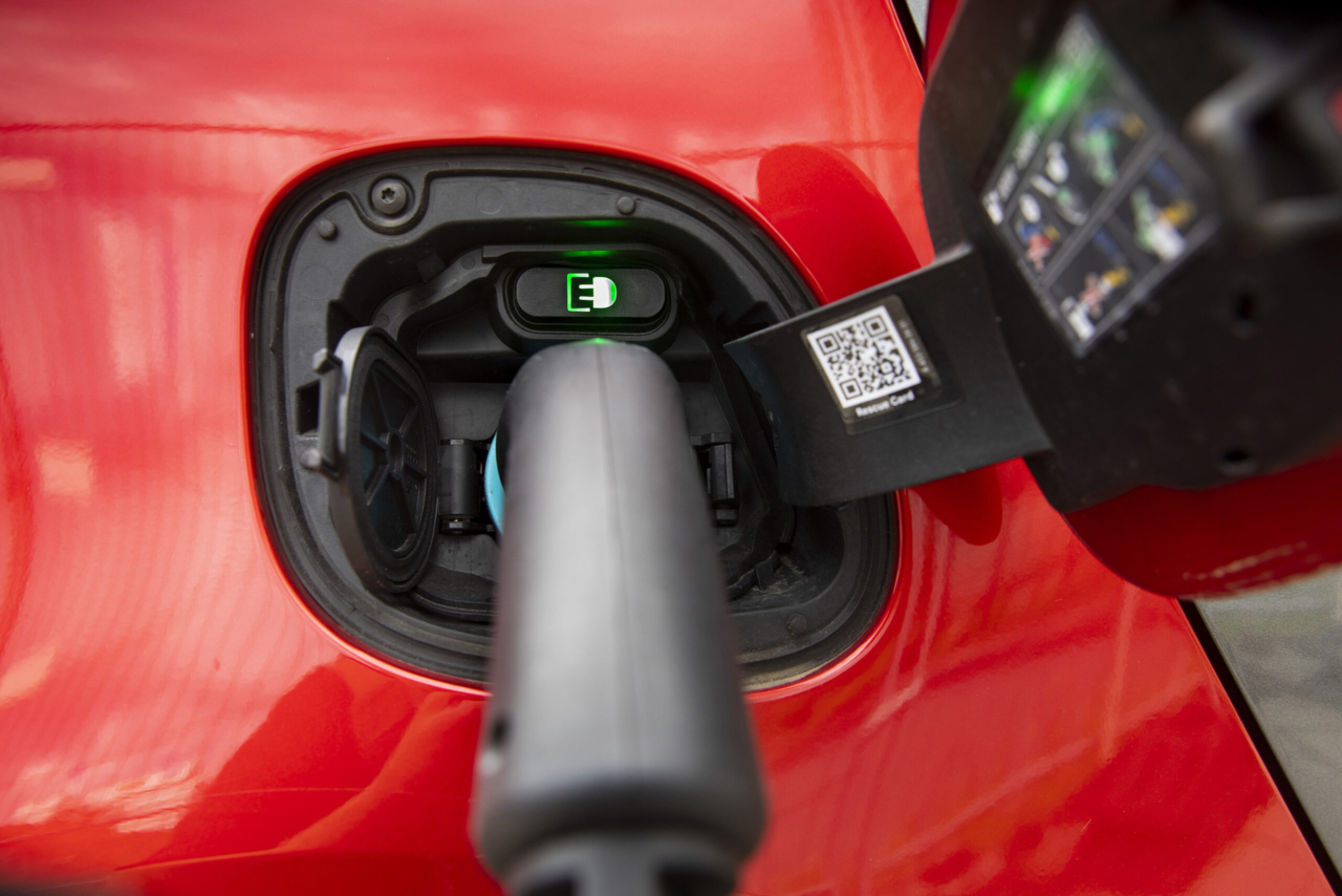 Deutsche wollen günstigere E-Autos Deutsche wollen günstigere E-Autos