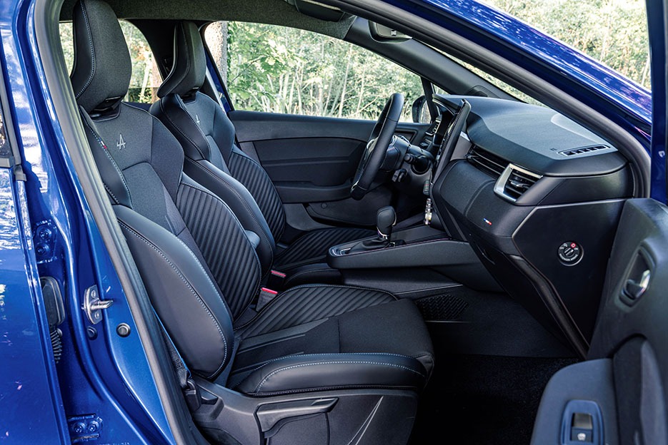 Sitze, Türen und Instrumententräger sind mit einem zu 60 Prozent aus biobasierten Zellulosefaser-Stoff bezogenFoto: Renault