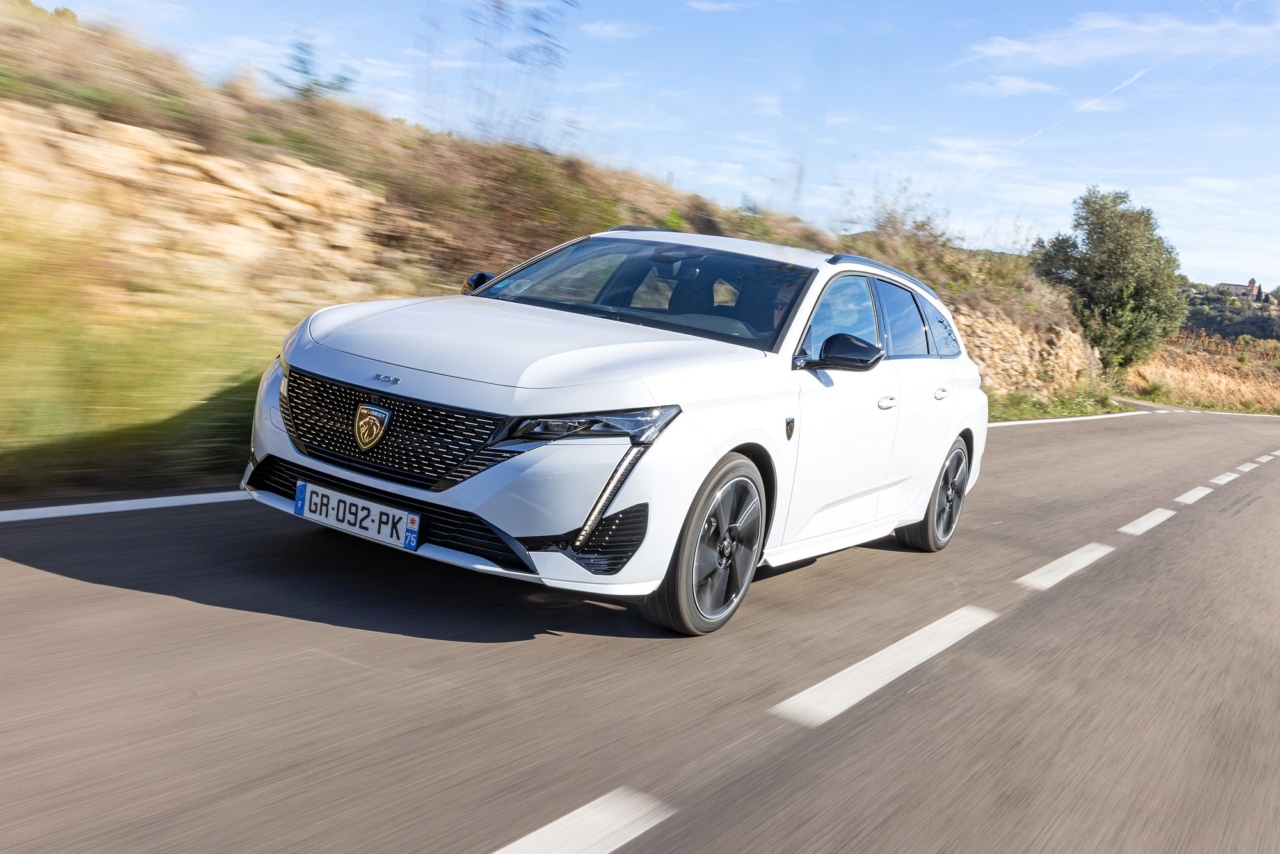 Peugeot E-308: Der elektrische Löwe Peugeot E-308: Der elektrische Löwe