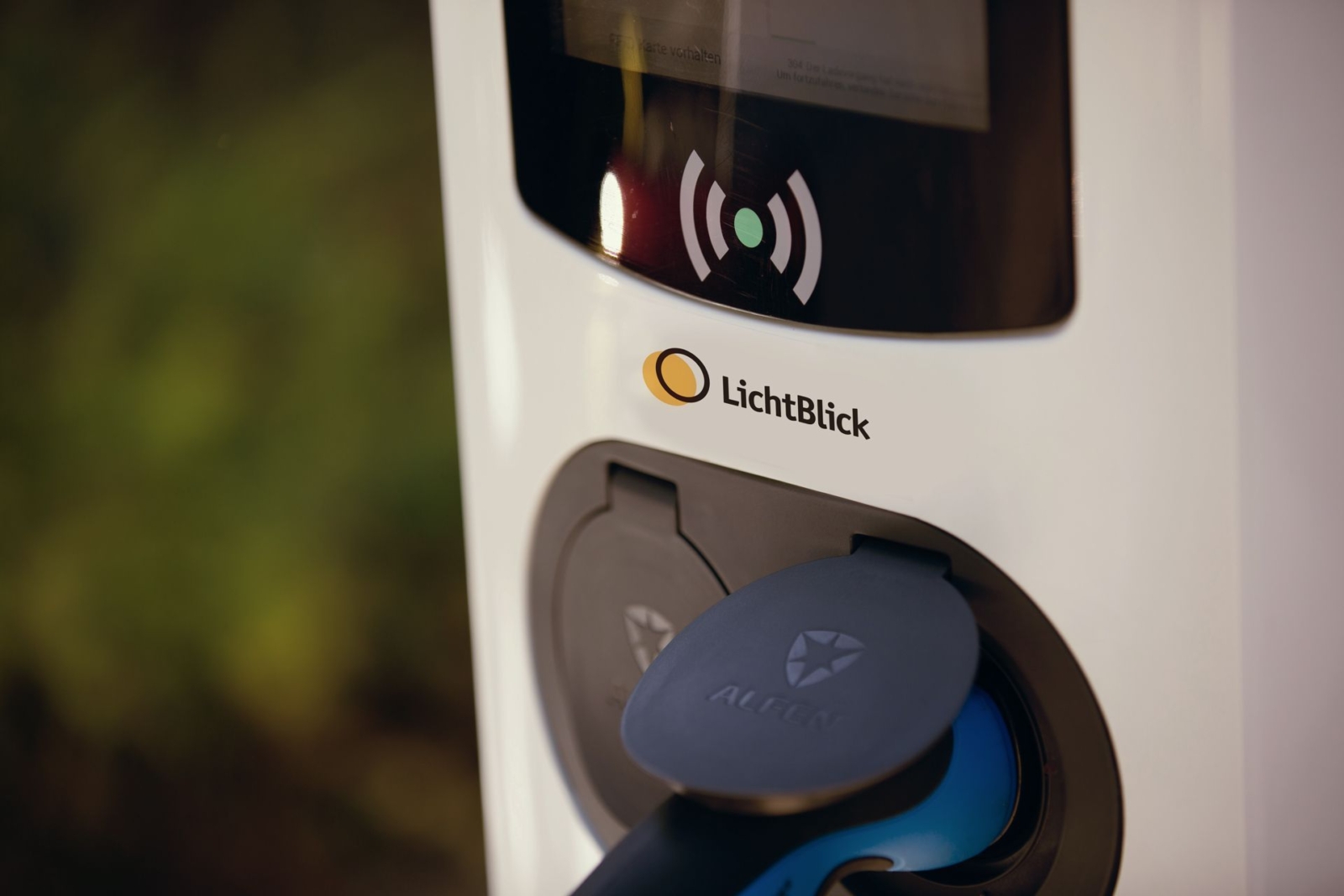 LichtBlick übernimmt Businessbereich von Mer