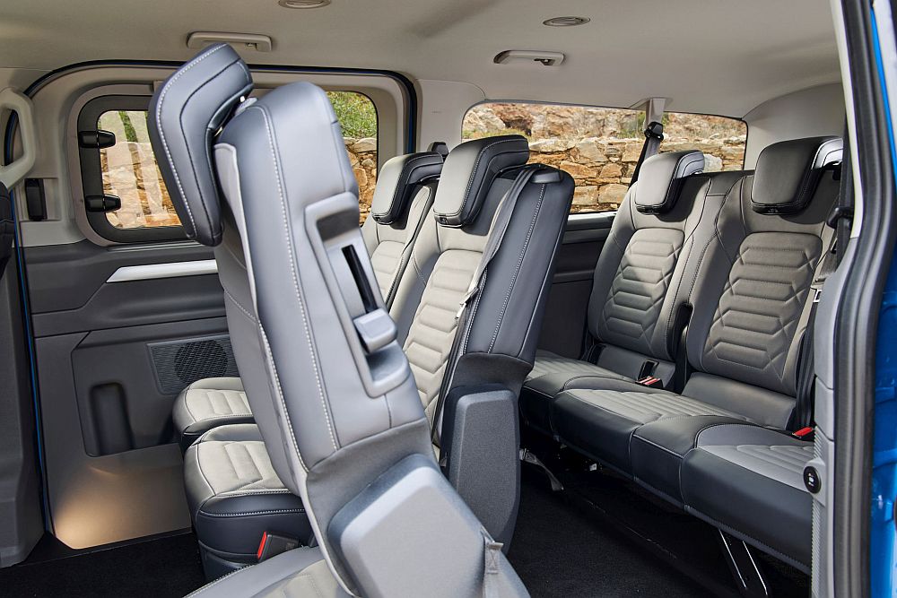VW Caravelle