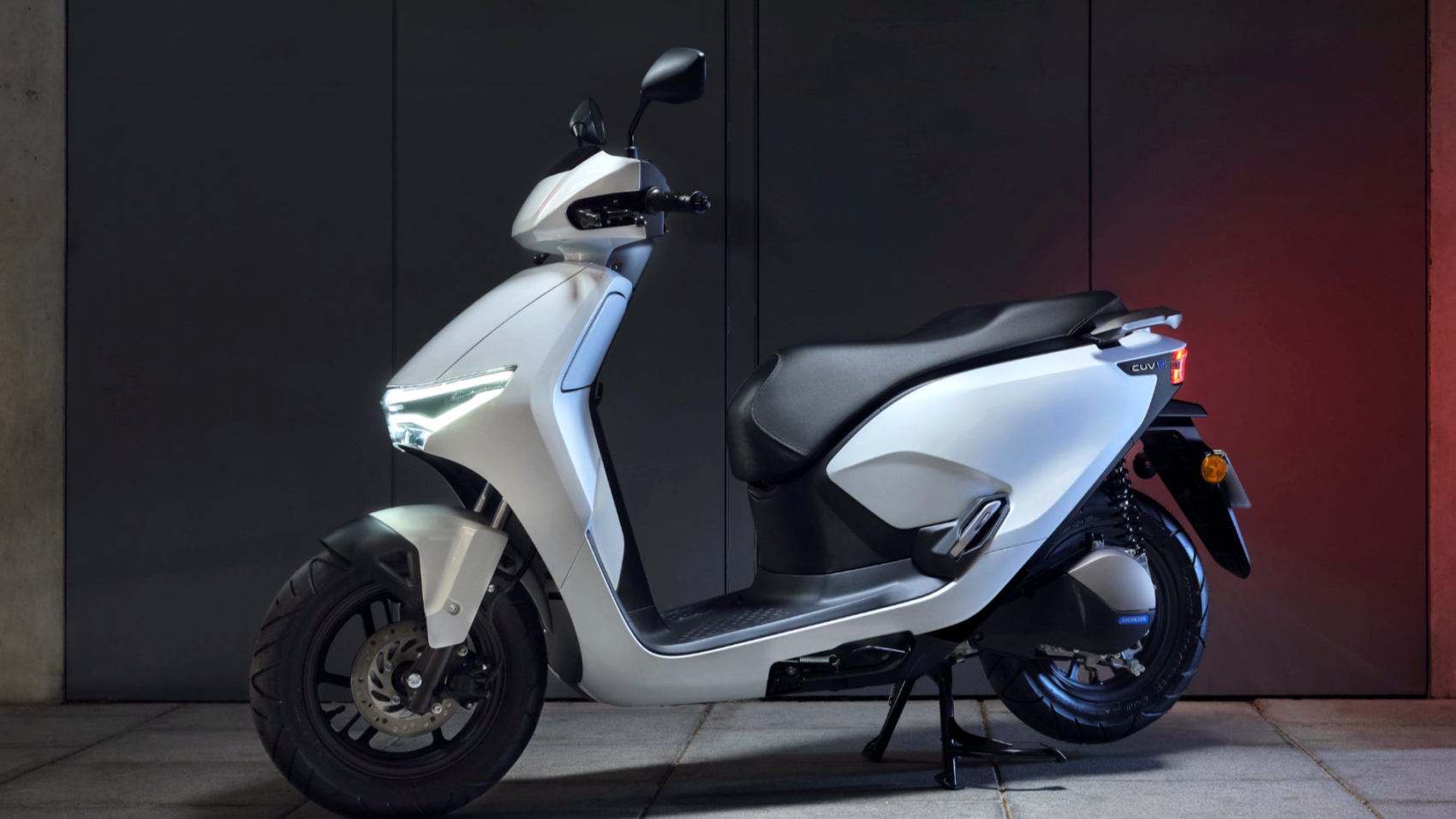 Honda greift in diesem Jahr mit dem CUV :e elektrisch in der 125er-Klasse an. Foto: Honda