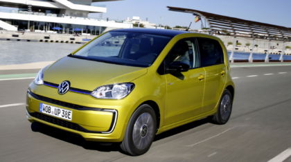 Mit der zweiten Version des e-Up hat VW das Reichweitenfenster im Kleinwagensegment überraschend weit geöffnet. Foto: VW