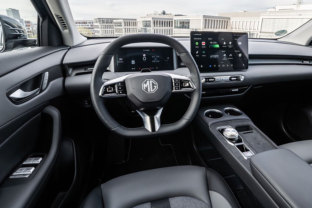 MG S5 EV