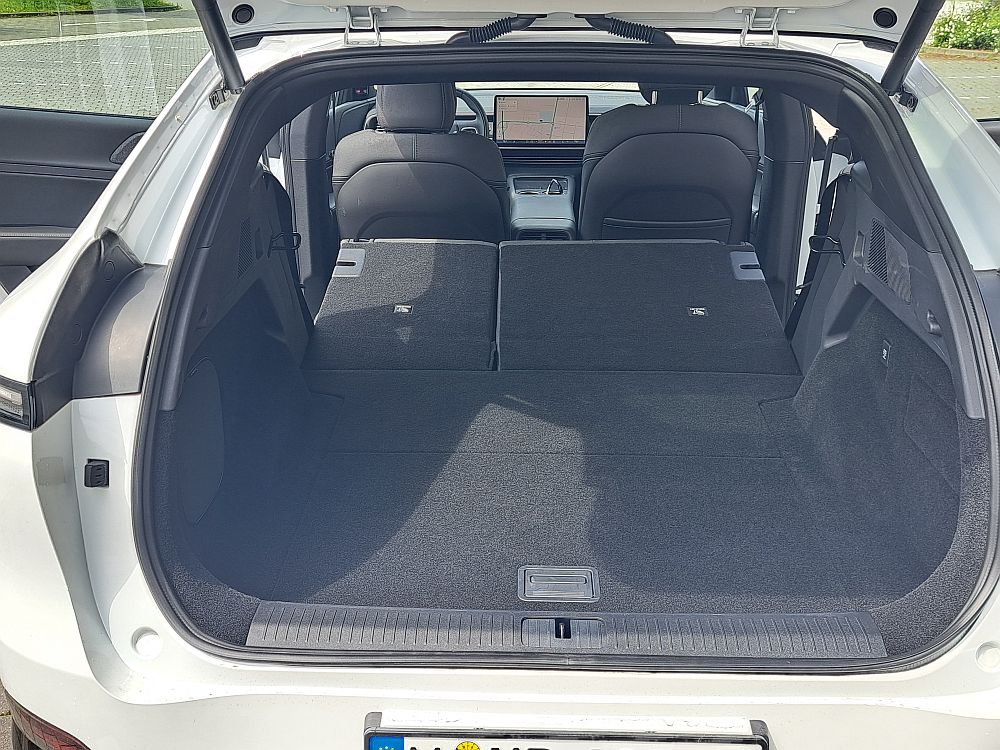 XPeng G6