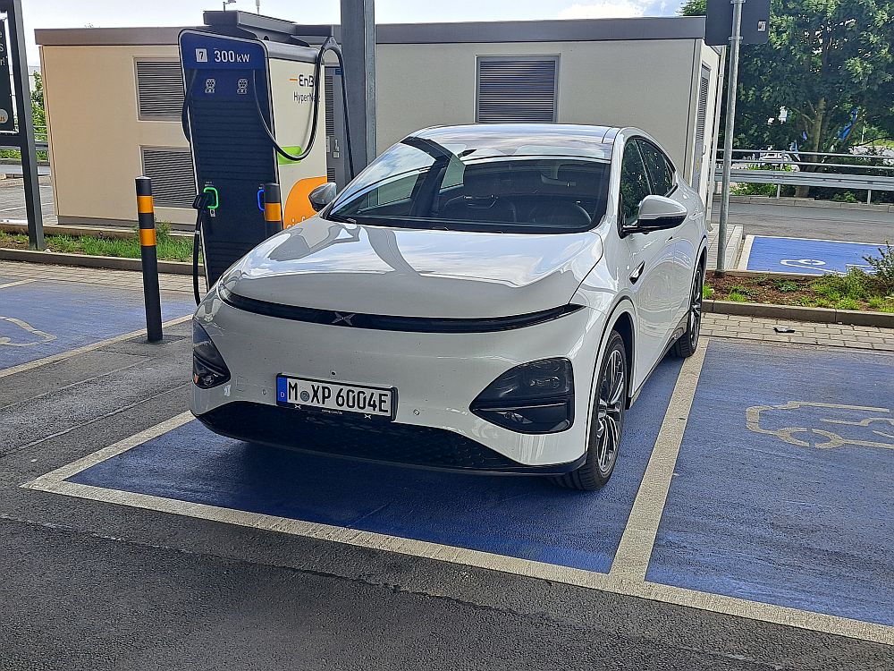 XPeng G6