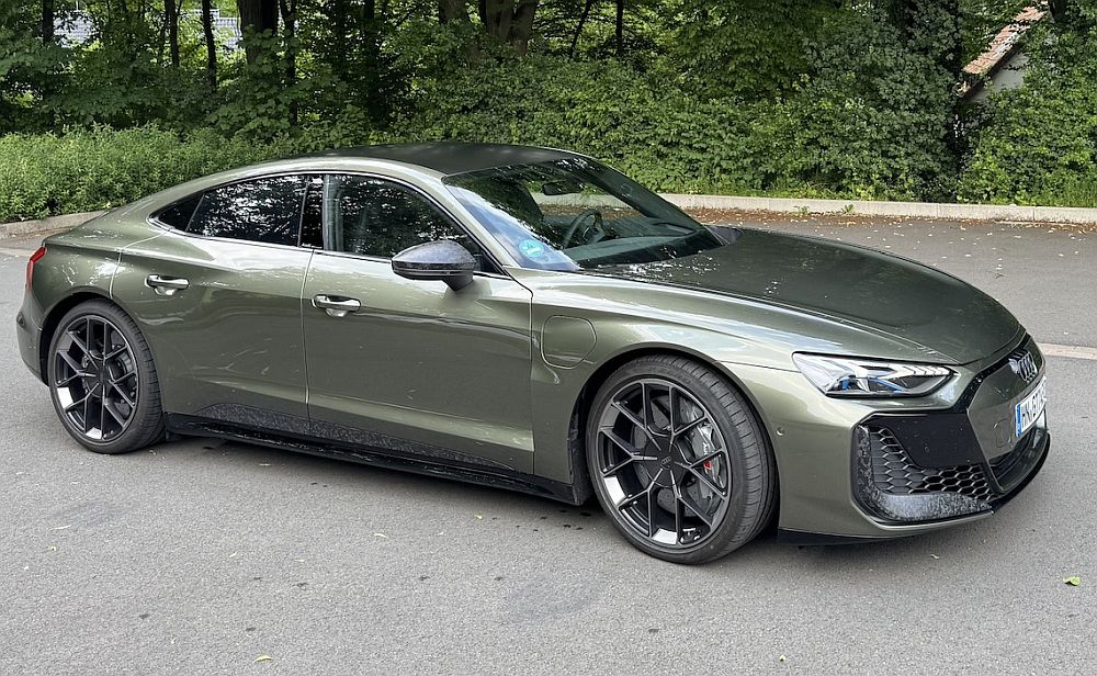 RS e-tron GT