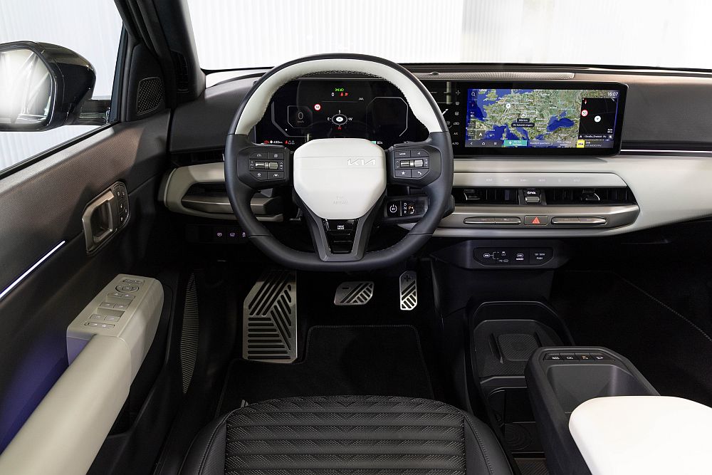 Kia EV4