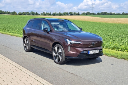 Volvo EX90