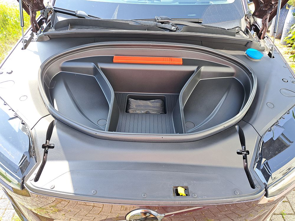 Volvo EX90