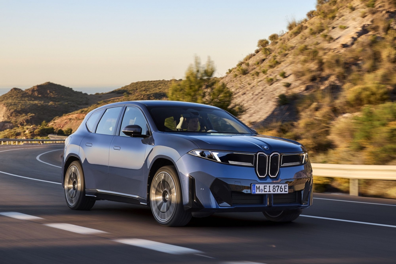 BMW iX3: Start in die Neue Klasse