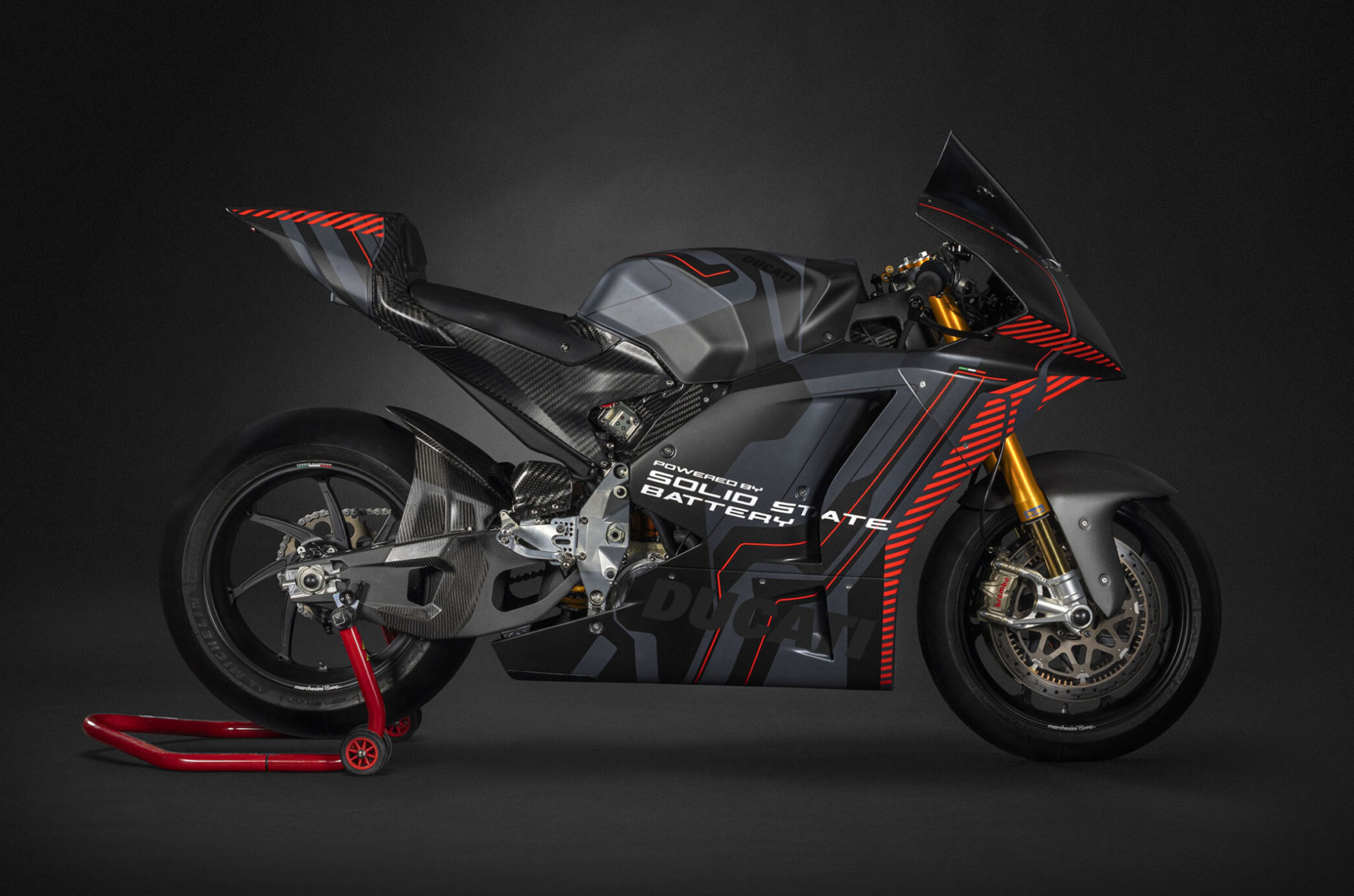 Ducati mit Feststoffbatterie: Die neue Zelltechnologie soll in Hinblick auf Leistungsdichte und damit Reichweite und Gewicht deutliche Vorteile bieten. Foto: Ducati