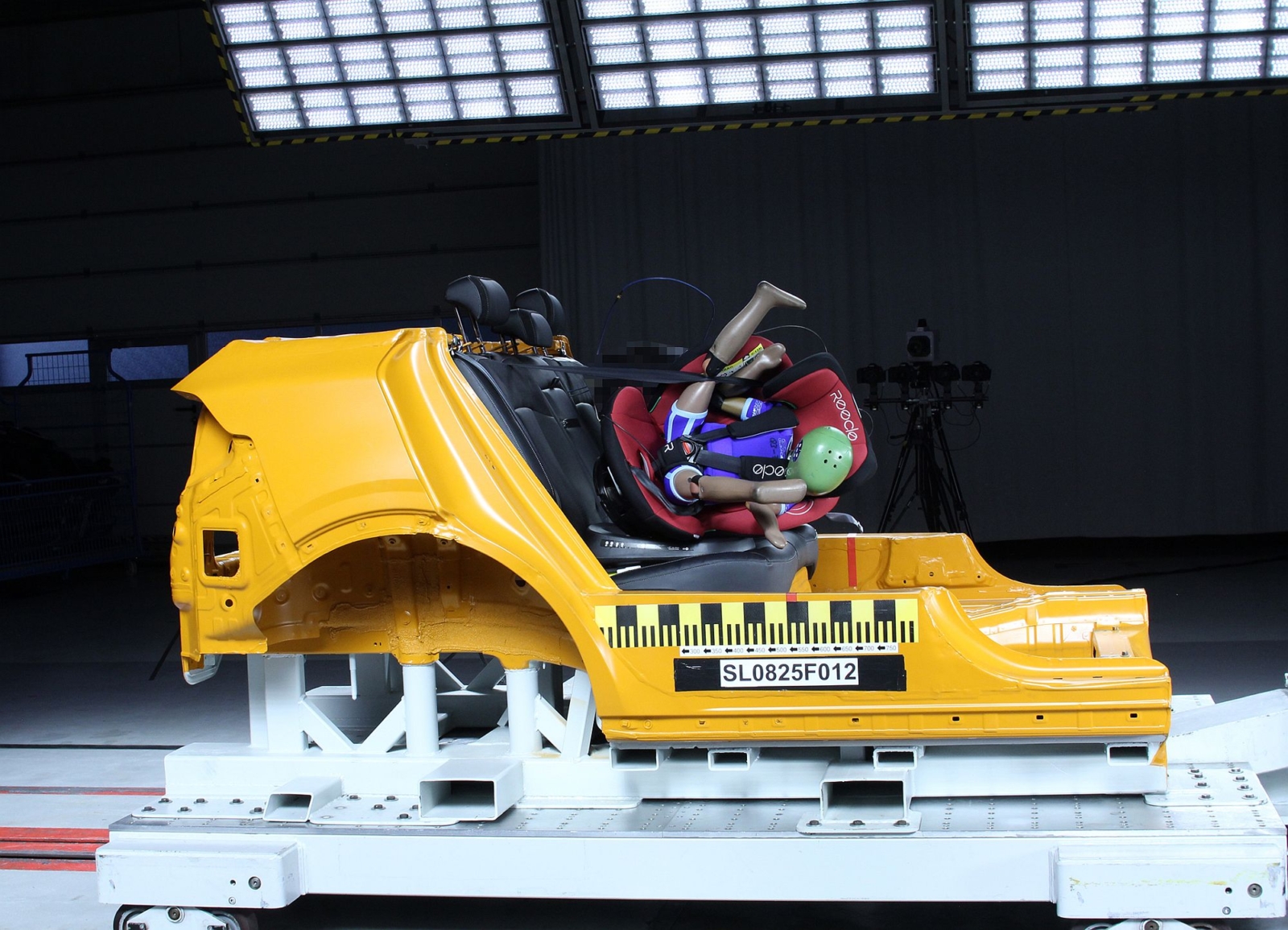 Crashtest Kindersitze: ADAC warnt vor mehreren Modellen