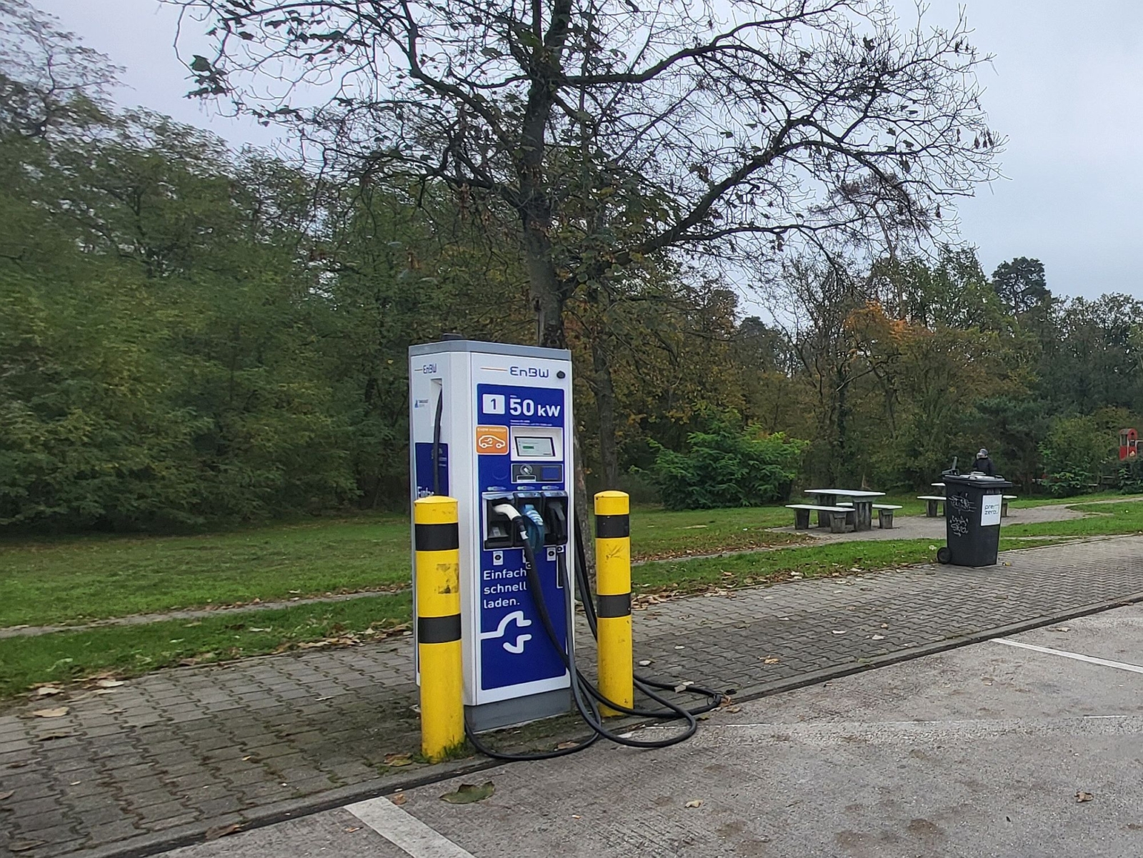 Laden: Warum es an den Raststätten hakt