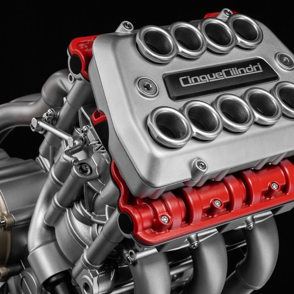 MV Agusta: Fünfzylinder mit bis zu 240 PS