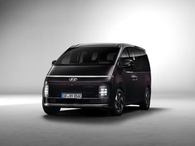 Hyundai Staria