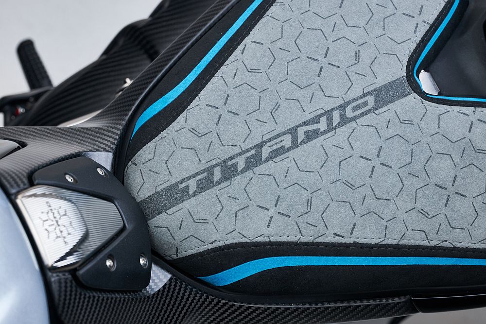 MV Agusta Rush Titanio