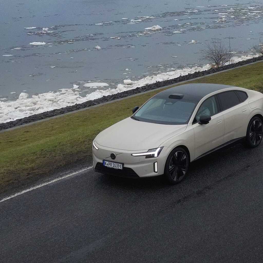 Volvo ES90: Moderne Technologie, viel Platz