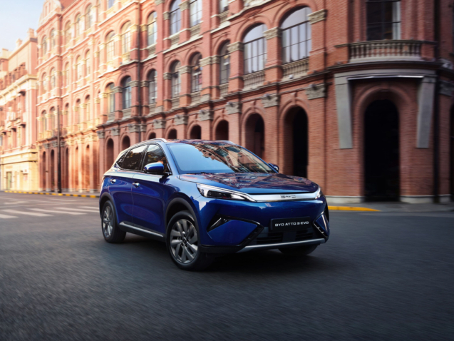 Den BYD Atto 3 Evo gibt es in sechs Lackfarben – hier ist es Atlantis Blue – und mit zwei Innenraumfarben. Foto: BVD