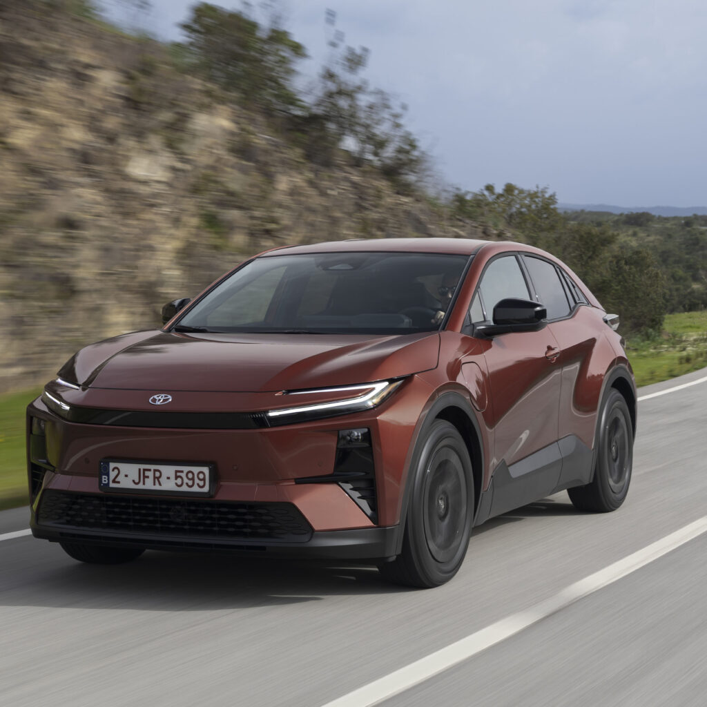 Rein elektrisch – der Toyota C-HR+