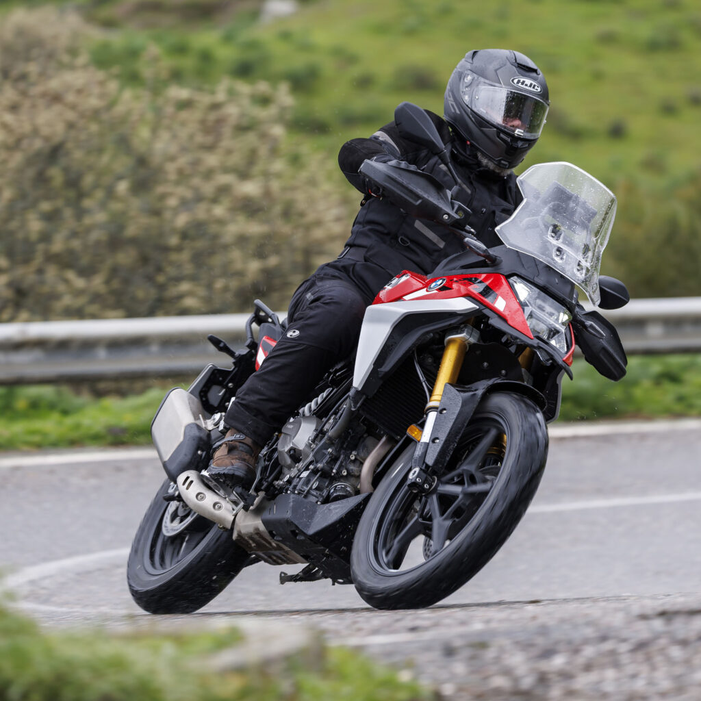 BMW F 450 GS – Enduro mit Roller-Komfort