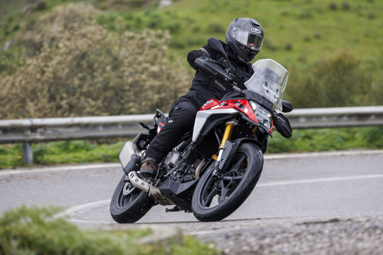 BMW F 450 GS – Enduro mit Roller-Komfort