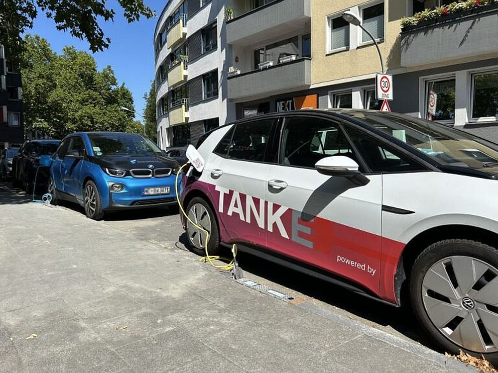 TankE setzt auf den Ladebordstein