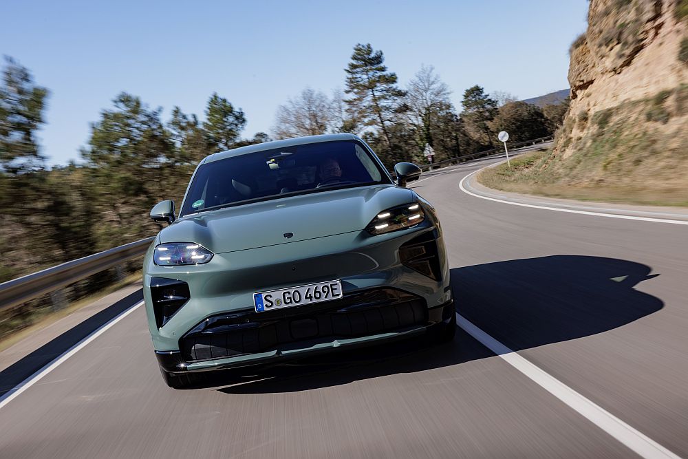 Porsche Cayenne Electric