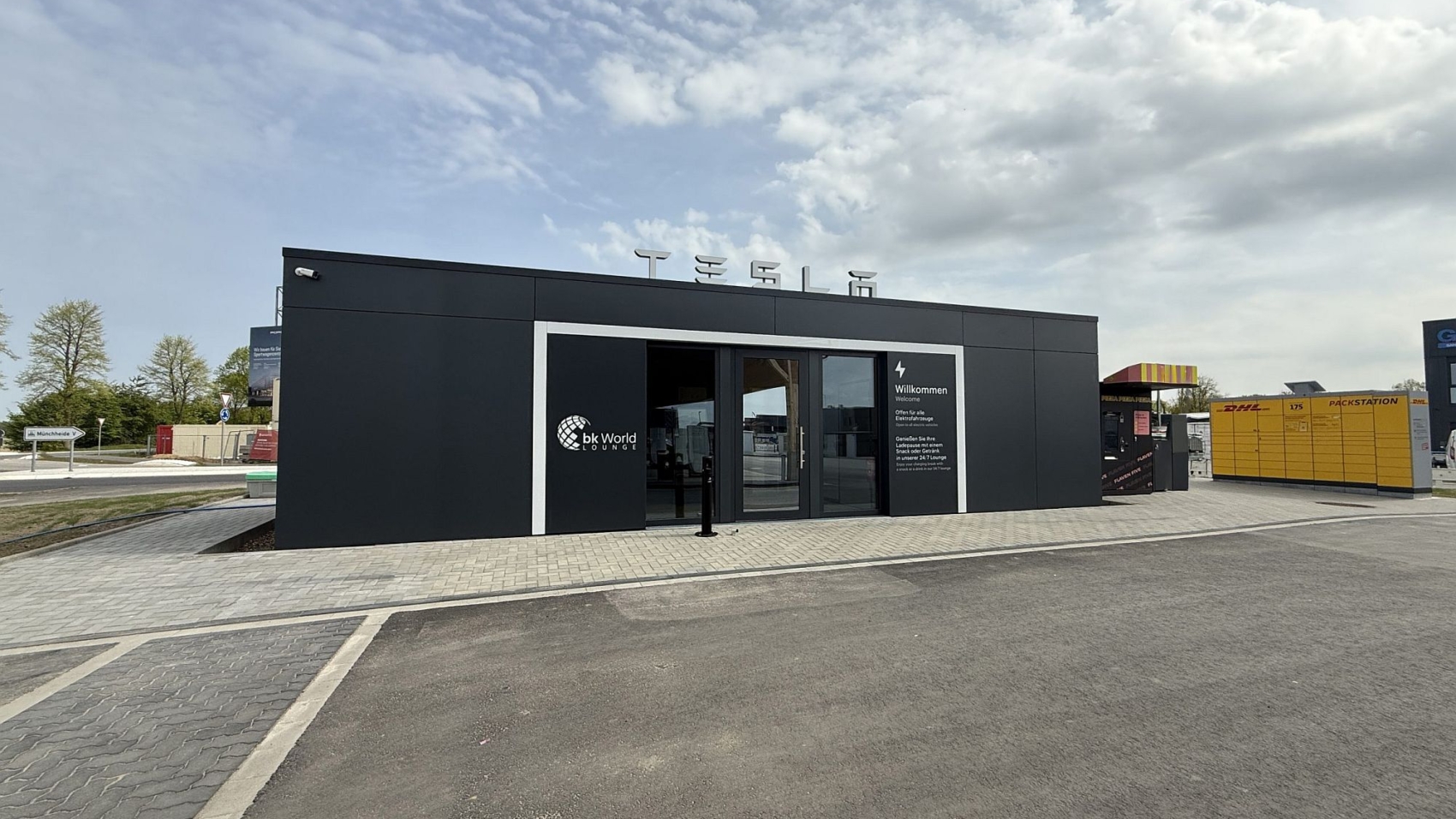 Ladehub A44 BK World