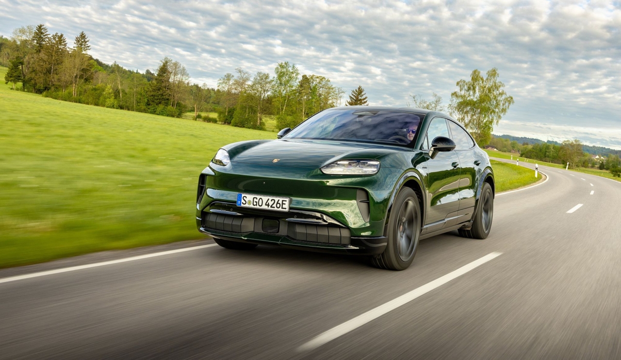 Porsche Cayenne S Electric: Der Mittelweg