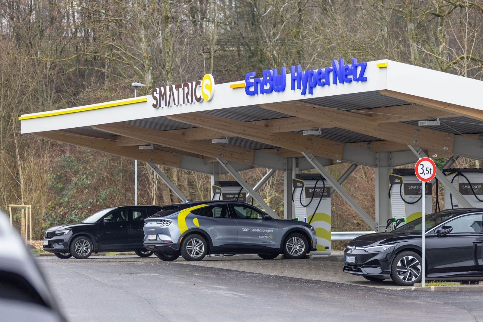 Das Ladenetz von Smatrics EnBW wächst