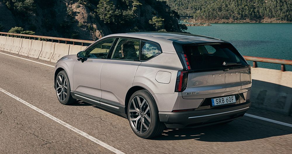 Volvo EX60