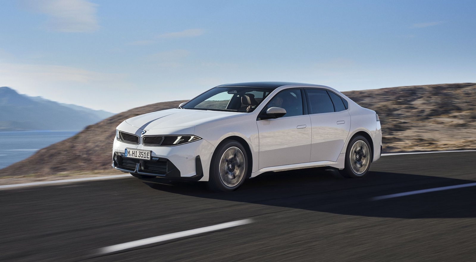 BMW i3: 900 Kilometer Reichweite