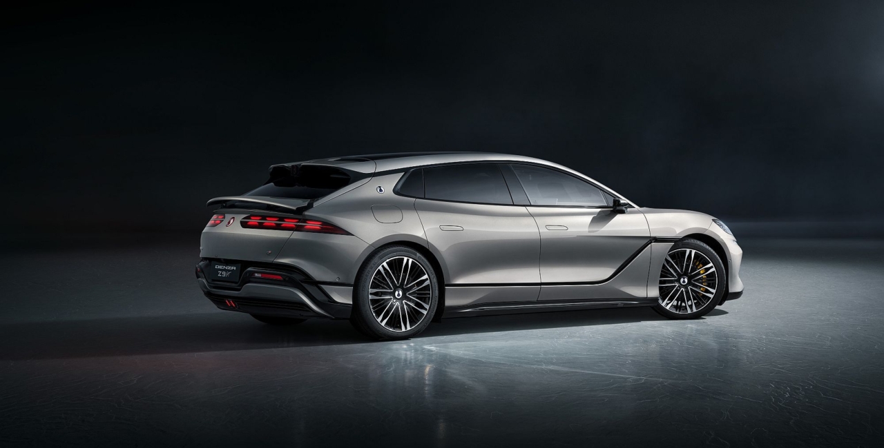 Eine erste Testfahrt im Denza Z9 GT